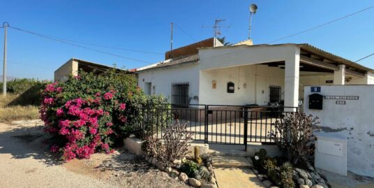 3 Bed, 1 Bath Finca / Country Property in La Murada