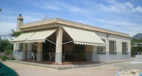 4 Bed, 2 Bath, Country House in ALBATERA