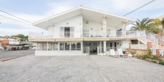 4 Bed, 3 Bath, Country House in ELCHE