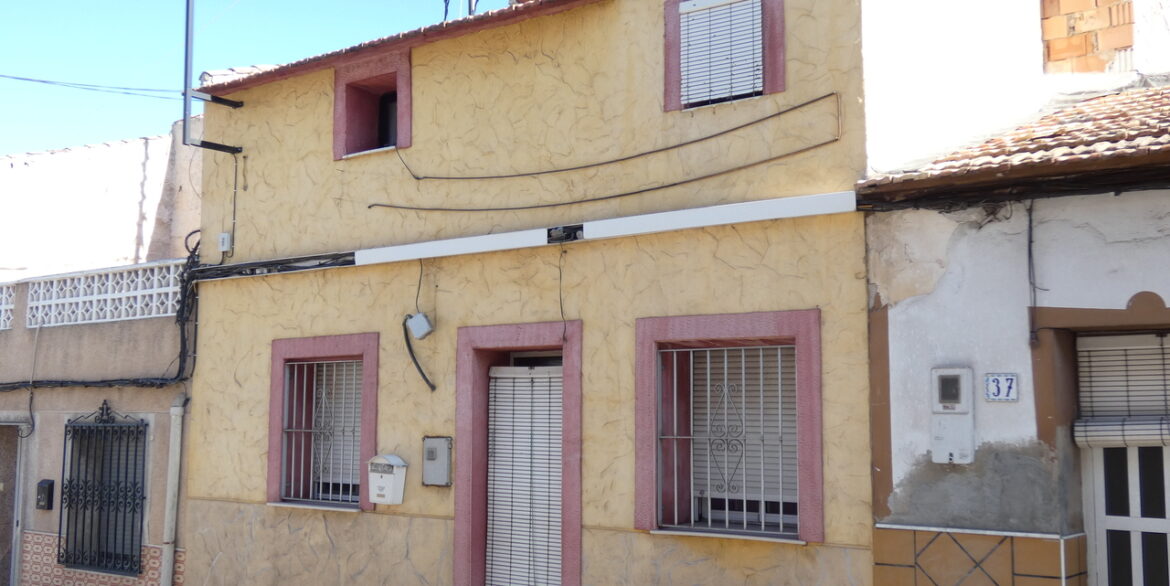 140290-town-house-for-sale-in-algorfa-24177165-large