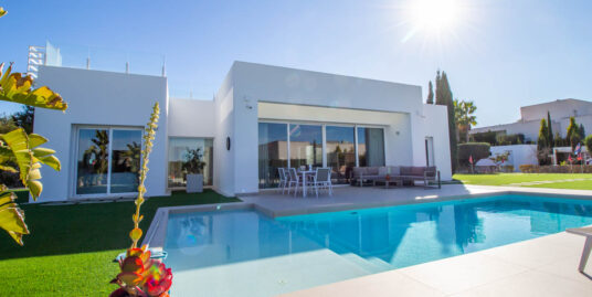 Luxury 3 Bed, 3 Bath Detached Villa with Pool in Las Colinas Golf, Campoamor