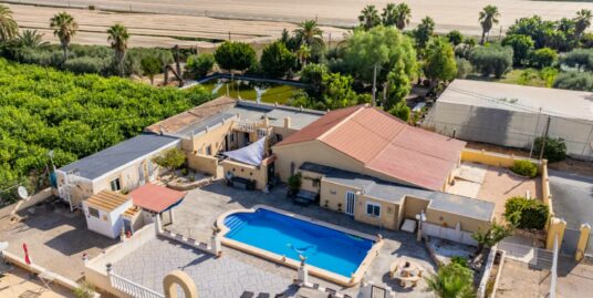 3 Bed, 2 Bath Villa in Los Montesinos