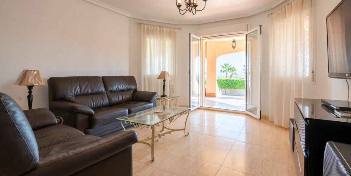 147808-villa-for-sale-in-algorfa-27082474-large