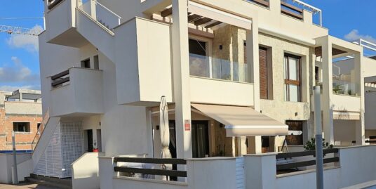 3 Bed, 2 Bath, Apartment in TORREVIEJA