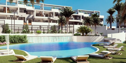 2 Bed, 2 Bath, Bungalow in Torrevieja