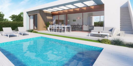 3 Bed, 2 Bath Villa in Los Montesinos