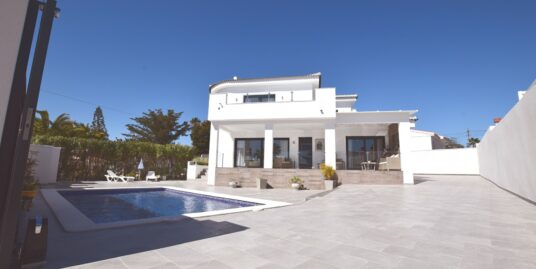 3 Bed, 3 Bath Detached Villa in Ciudad Quesada