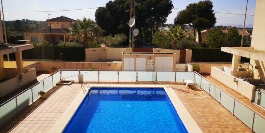 3 Bed, 2 Bath, Town house in Los Montesinos
