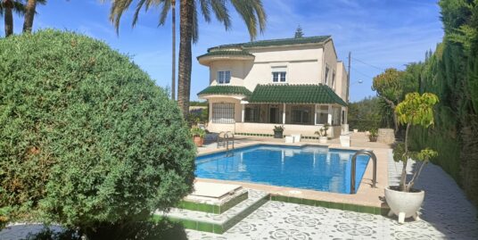 4 Bed, 2 Bath, Country House in Elche