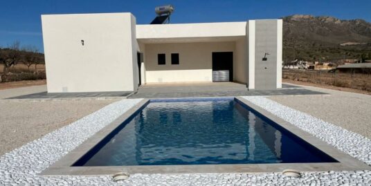 3 Bed, 2 Bath, Villa in Hondón de las Nieves