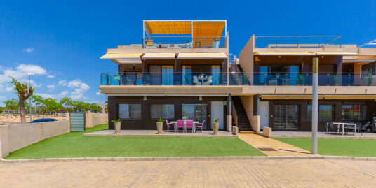 4 Bed, 3 Bath, Apartment in Torre de la Horadada