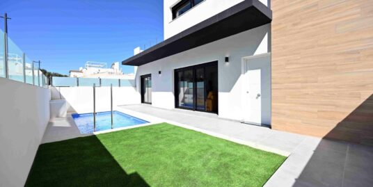 3 Bed, 2 Bath, Town House in Orihuela Costa