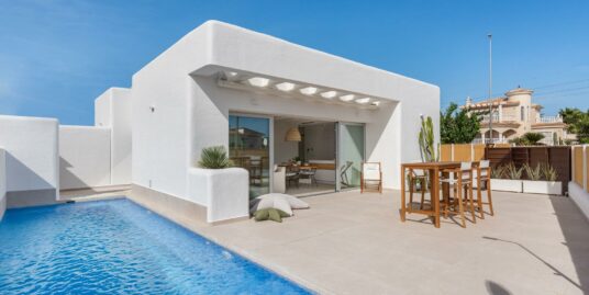 3 Bed, 2 Bath, Villa in Dolores