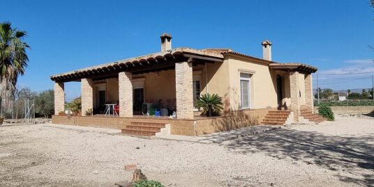 4 Bed, 2 Bath, Country House in DOLORES
