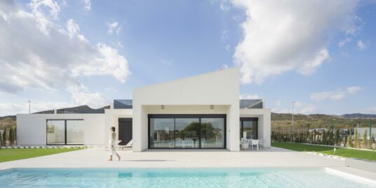 4 Bed, 4 Bath, Villa in Baños y Mendigo