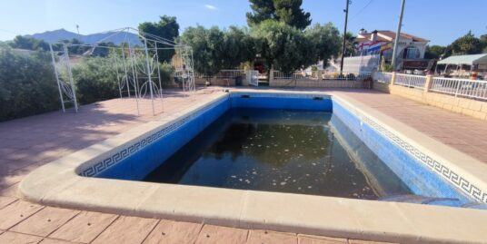 3 Bed, 2 Bath, Country House in CREVILLENTE