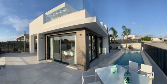 3 Bed, 2 Bath, Villa in Daya Nueva