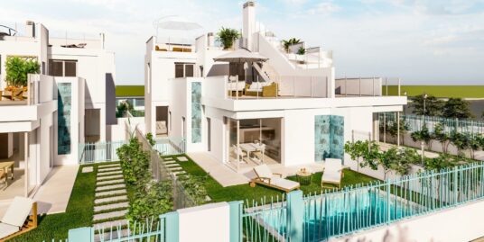 3 Bed, 3 Bath, Villa in Los Alcazares