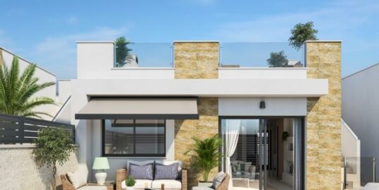 New One Level Detached Villas with Pool in Doña Pepa