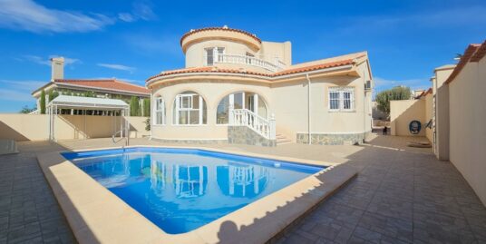 South Facing 3 Bed 2 Bath Detached Villa with Garage and Pool in Lo Pepin