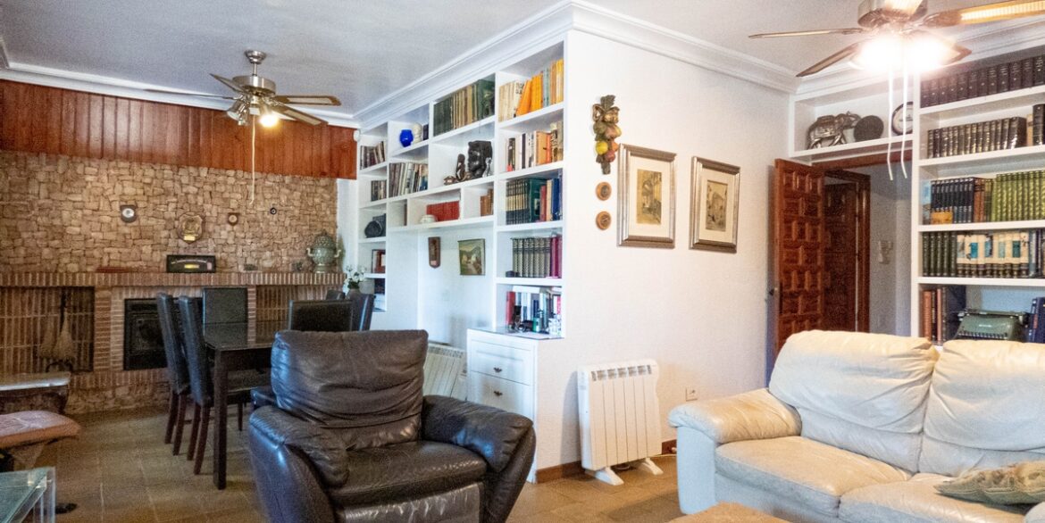 5791_stunning_detached_villa_in_campoamor_240423145230_tn_p1140043_2