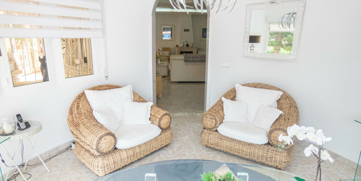 6110_an_amazing_villa_for_sale_in_quesada_with_summer_house_050723160714_p1140698