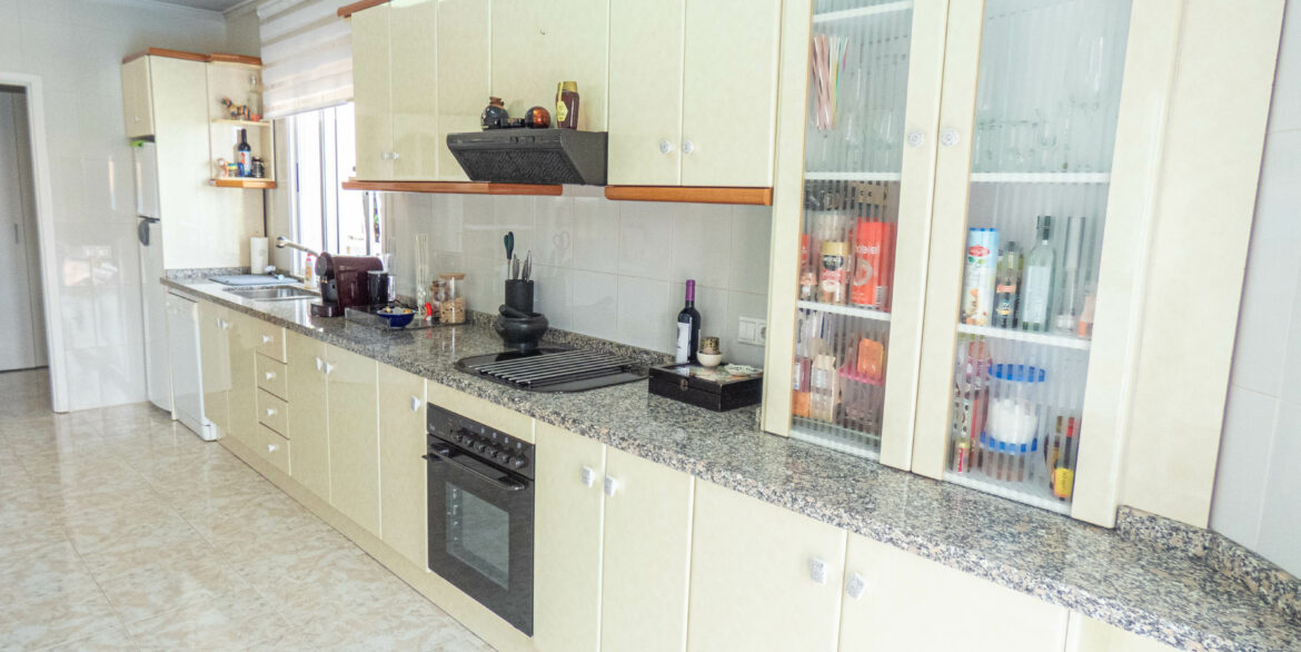 6110_an_amazing_villa_for_sale_in_quesada_with_summer_house_050723162652_p1140584