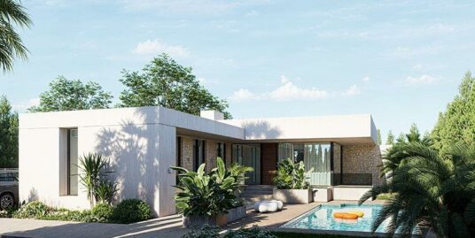 4 Bed, 3 Bath, Villa in Torrevieja