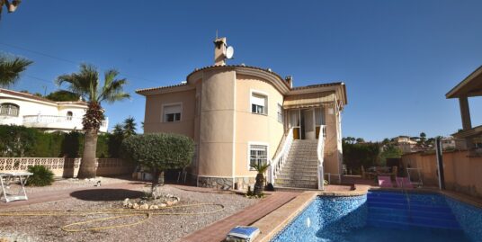 4 Bed, 4 Bath Detached Villa in Ciudad Quesada