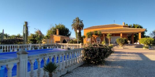 3 Bed, 2 Bath, Country House in Elche