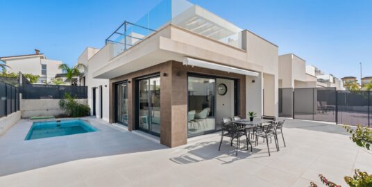 3 Bed, 2 Bath Semi-detached in San Fulgencio