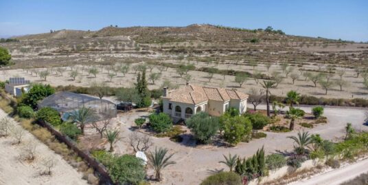 3 Bed, 2 Bath, off Grid Country Villa in Torremendo