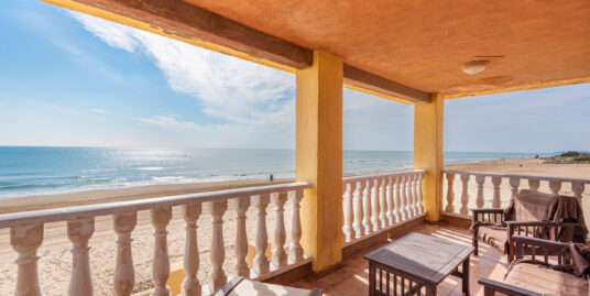 7 Bed, 3 Bath Villa in Guardamar del Segura