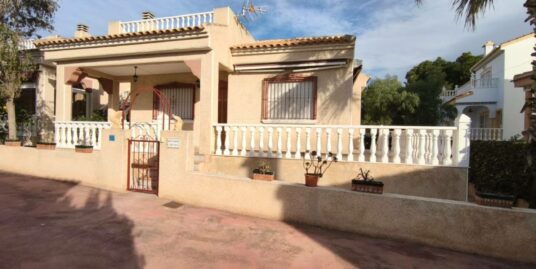 2 Bed, 1 Bath Villa in Algorfa
