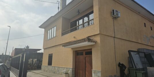 7 Bed, 3 Bath, Country House in Almoradi