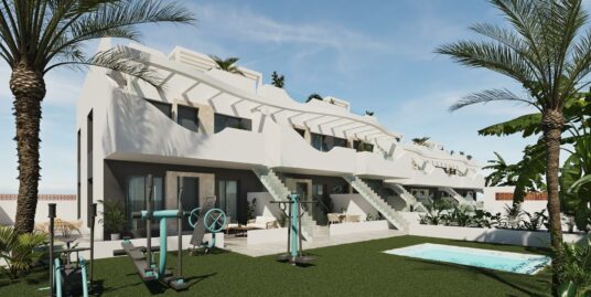 3 Bed, 2 Bath, Bungalow in Pilar de La Horadada