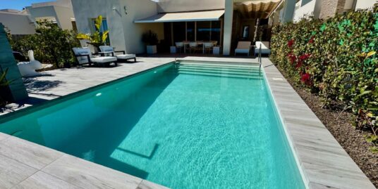 2 Bed, 2 Bath Villa in La Finca Golf