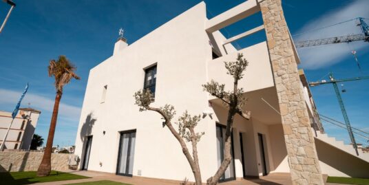 2 Bed, 2 Bath, Bungalow in Pilar de La Horadada