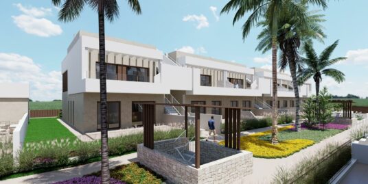 3 Bed, 2 Bath, Bungalow in Los Alcazares