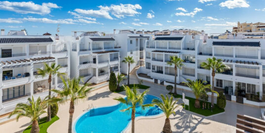 2 Bed, 2 Bath, Apartment in Torrevieja