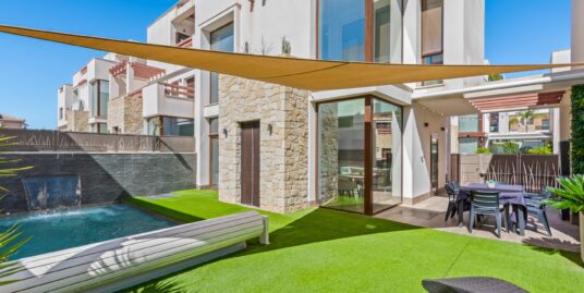 3 Bed, 3 Bath Villa in Ciudad Quesada