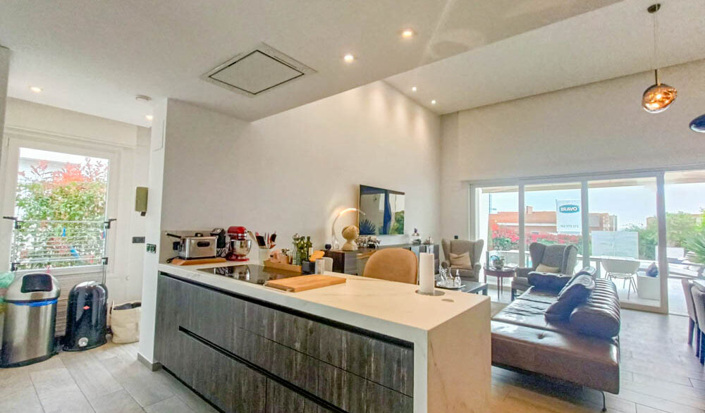 10372_stunning_modern_villa_on_la_finca_150425141954_kitch_5