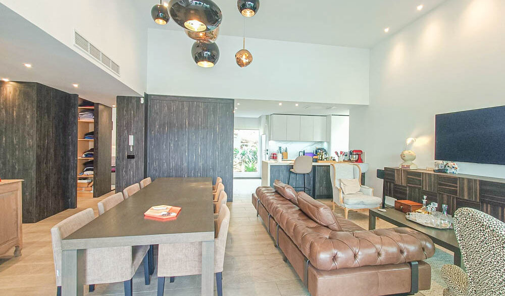 10372_stunning_modern_villa_on_la_finca_150425141955_lounge_2