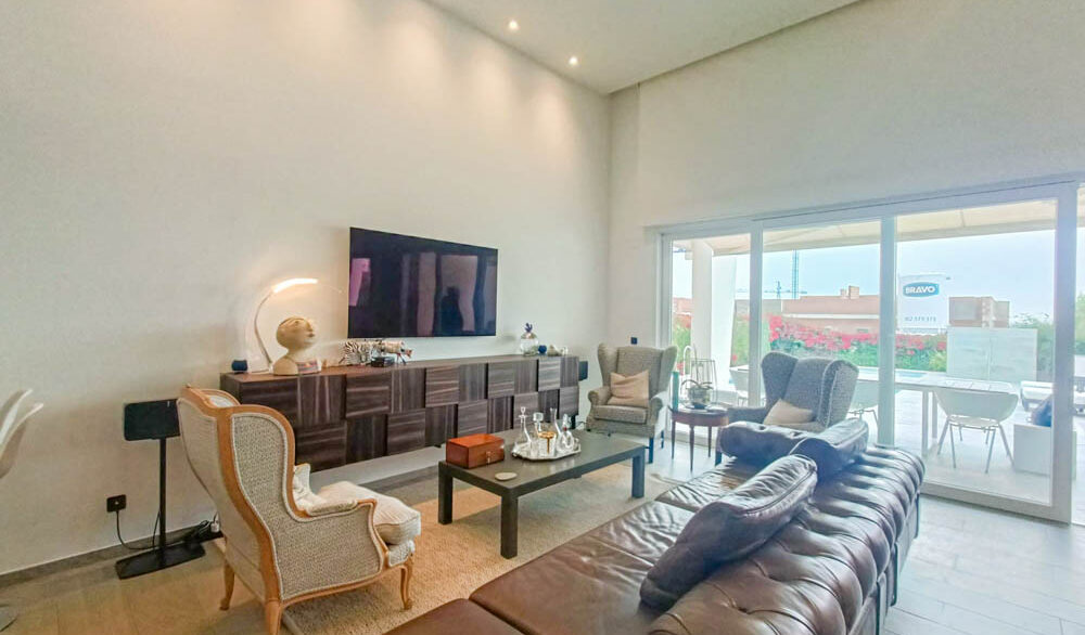 10372_stunning_modern_villa_on_la_finca_150425141955_lounge_9