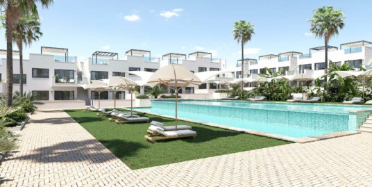 3 Bed, 2 Bath, Bungalow in Torrevieja