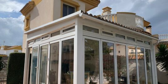 3 Bed, 2 Bath Detached House / Villa in Guardamar del Segura