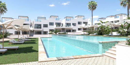 2 Bed, 2 Bath, Bungalow in Torrevieja