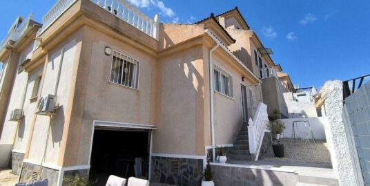 Immaculate 2 Bed, 1 Bath Villa with Garage in Ciudad Quesada