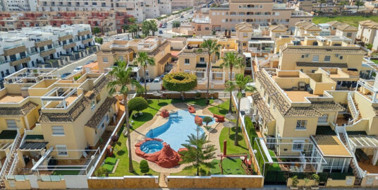 3 Bed, 2 Bath, Bungalow in Orihuela Costa