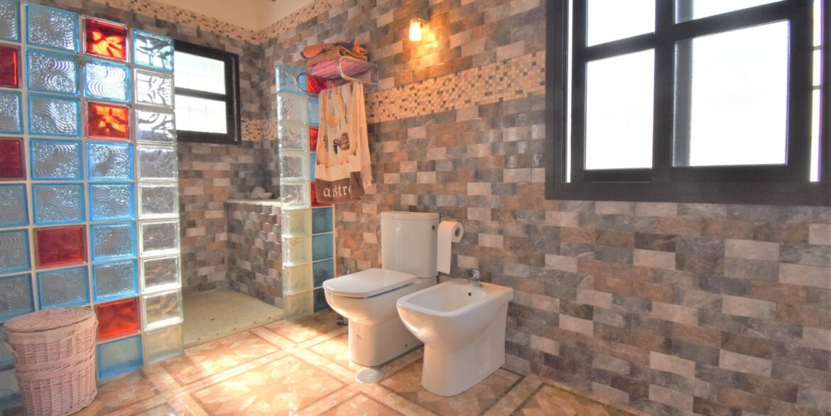 o_1hak32iu836662j1icpnpj1ub19j